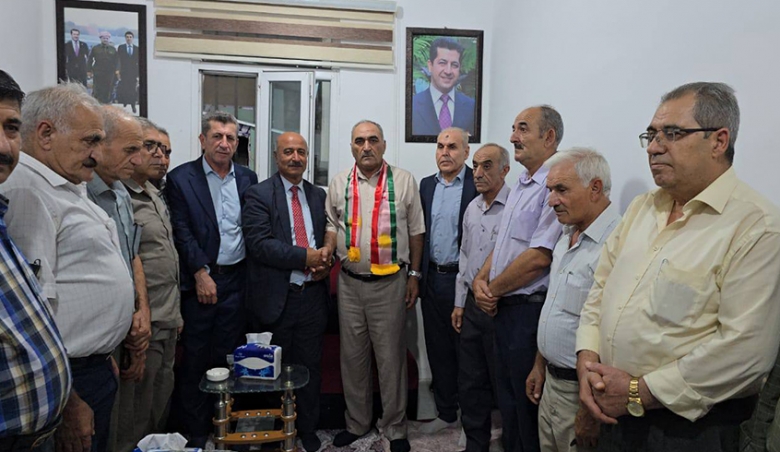 وفد من منظمة دوميز للديمقراطي الكوردستاني - سوريا يزور عائلة الشهيد إبراهيم فرحو ومنزل البيشمركة رودي قاسم
