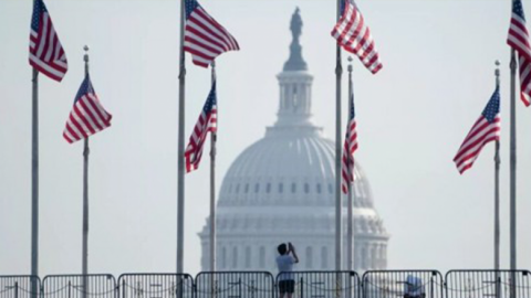 واشنطن تعلّق طلبات الهجرة لمواطني 19 دولة