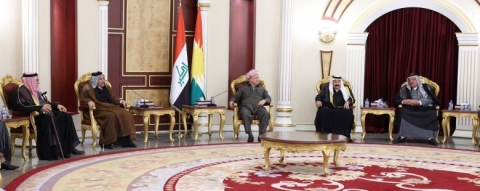 الرئيس بارزاني يستقبل وفداً كبيراً من أمراء وشيوخ ووجهاء العشائر العراقية