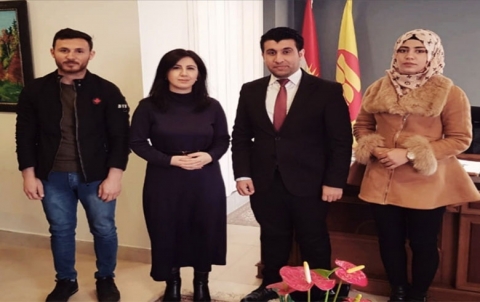 وفد من فرع إقليم كوردستان لاتحاد الطلبة  يزور مركز الدراسات الأكاديمية و الأبحاث للحزب الديمقراطي الكردستاني 