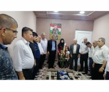  وفد من منظمة دوميز لـPDK-S يزور عائلة الشهيدين إسماعيل عثمان و حمدي محمد أمين