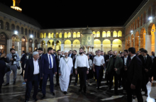 الرئيس الفرنسي ماكرون يزور الجامع الأموي في دمشق برفقة الشرع