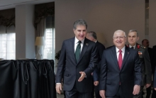 نيجيرفان بارزاني يلتقي وزير الدفاع التركي ويبحث معه تطورات الأوضاع في المنطقة   