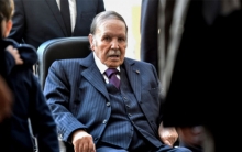 بوتفليقة يعلن ترشحه للانتخابات في الجزائر