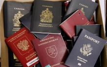 Bi hezaran Paseportên BIYANÎ û EREBî li cem DAIŞê hene