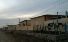 Li kampa Qoştepe alîkariyên madî yên zivistanê tên belavkirin